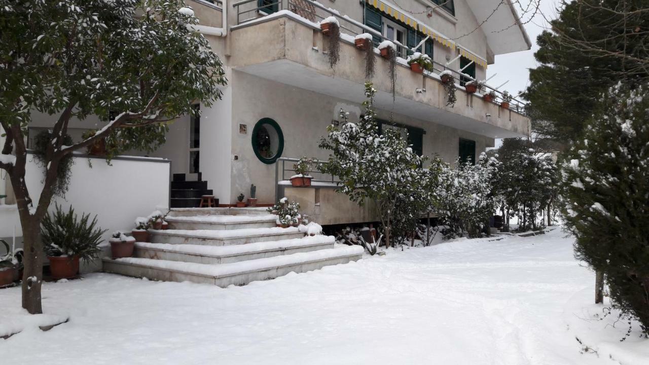 B&B Sun Garden Montoro Inferiore Екстериор снимка